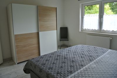 Schlafzimmer 1 Bild 2
